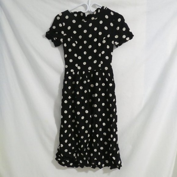 Topshop Dresses & Skirts - TOPSHOP | size 4 | Short Sleeve Polkadot Midi Dress | Zip Back